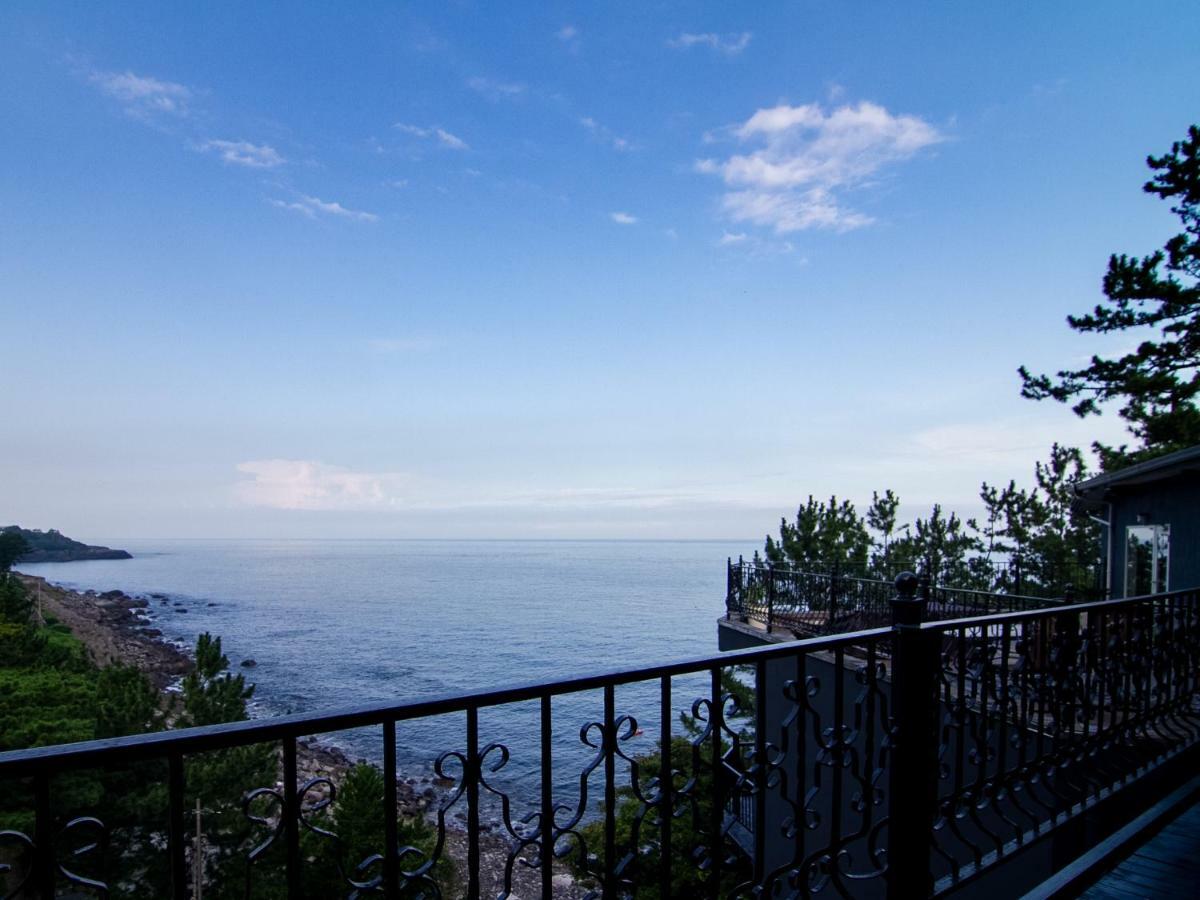 Isana Resort Ito  Buitenkant foto