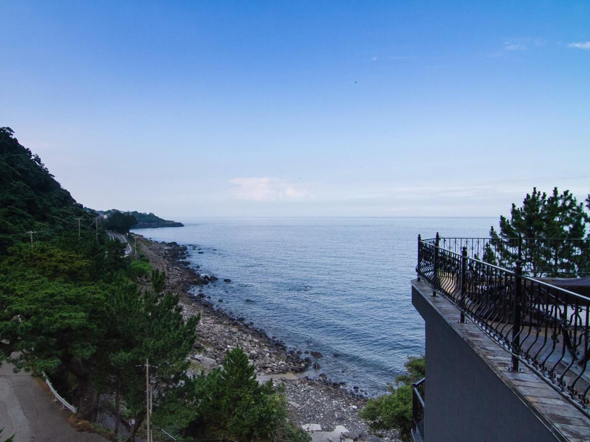 Isana Resort Ito  Buitenkant foto